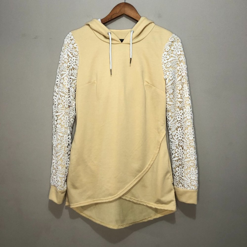 Soto Lifestyle Long Sleeve Hooded Sweatshirt w/ Crochet Detail Yellow/White S